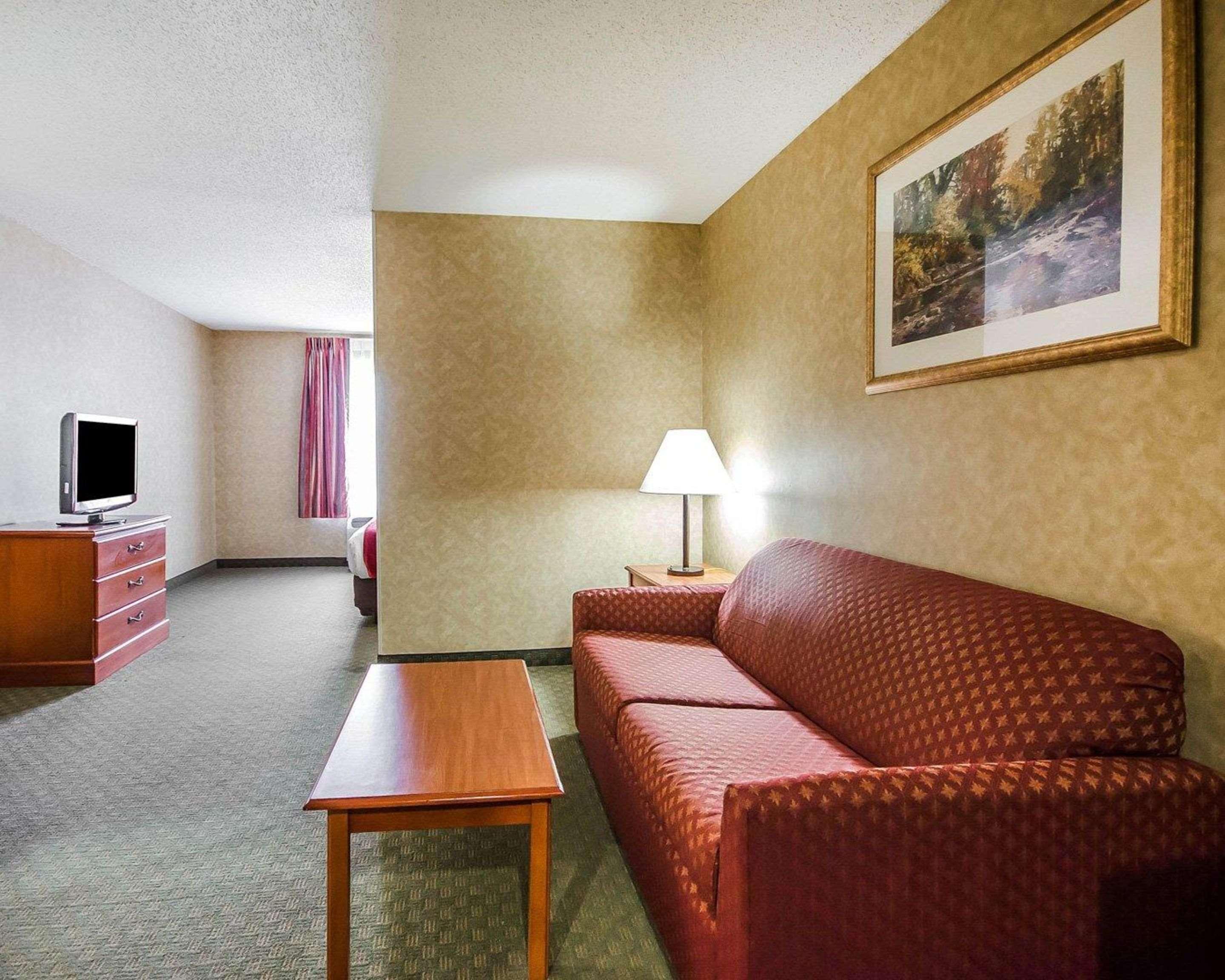 Quality Inn & Suites Rockport - Owensboro North Esterno foto