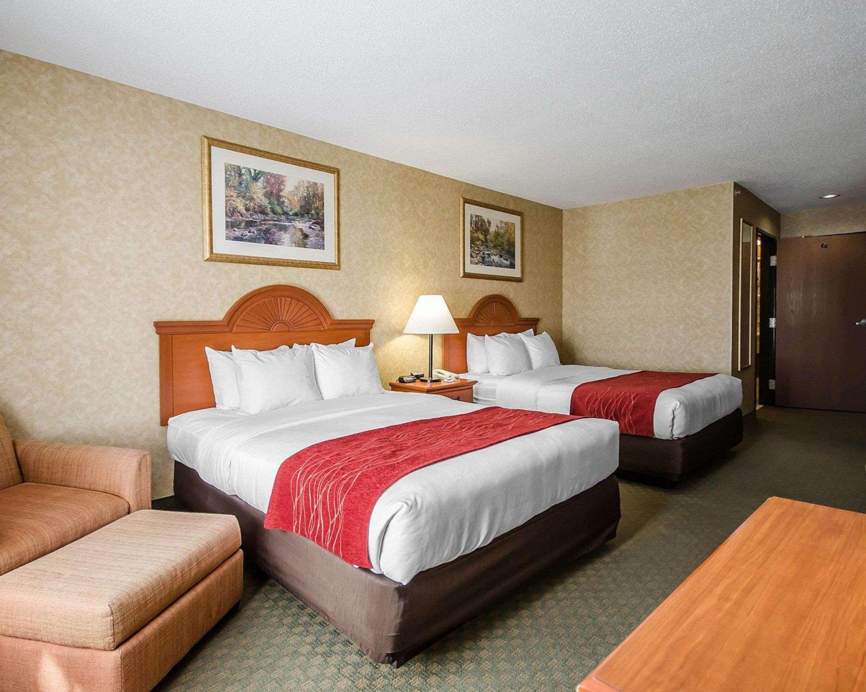 Quality Inn & Suites Rockport - Owensboro North Esterno foto